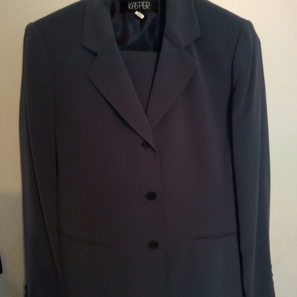 Kasper 3 Piece Suit